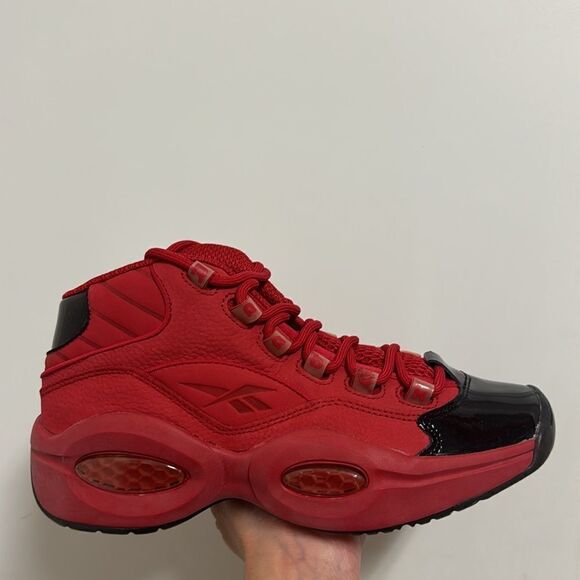 ⭐️REEBOK QUESTION MID BASKETBALL SNEAKERS - Picture 2 of 10